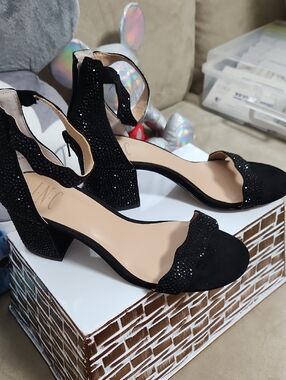 INC International Concepts Hadwin Scallop Block-Heel Sandal